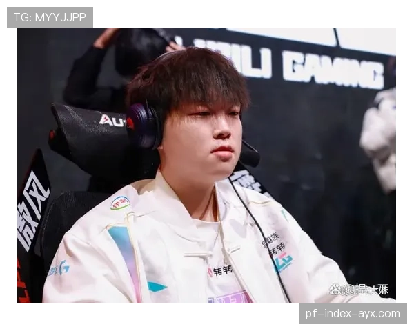 [战队名]内部整蛊合集：原来在赛场下，职业选手们全都是搞笑男😂